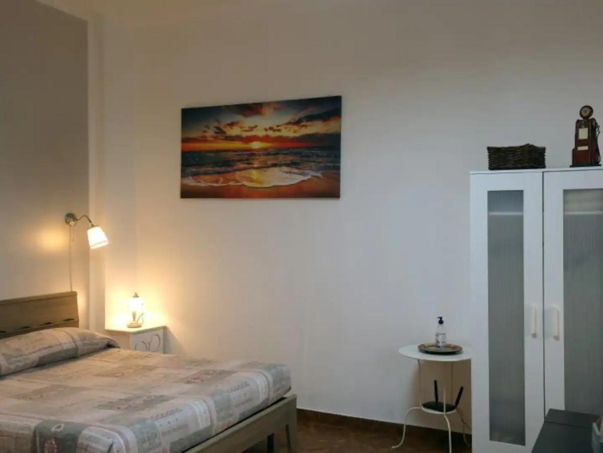 La Petite Maison Turin Bagian luar foto